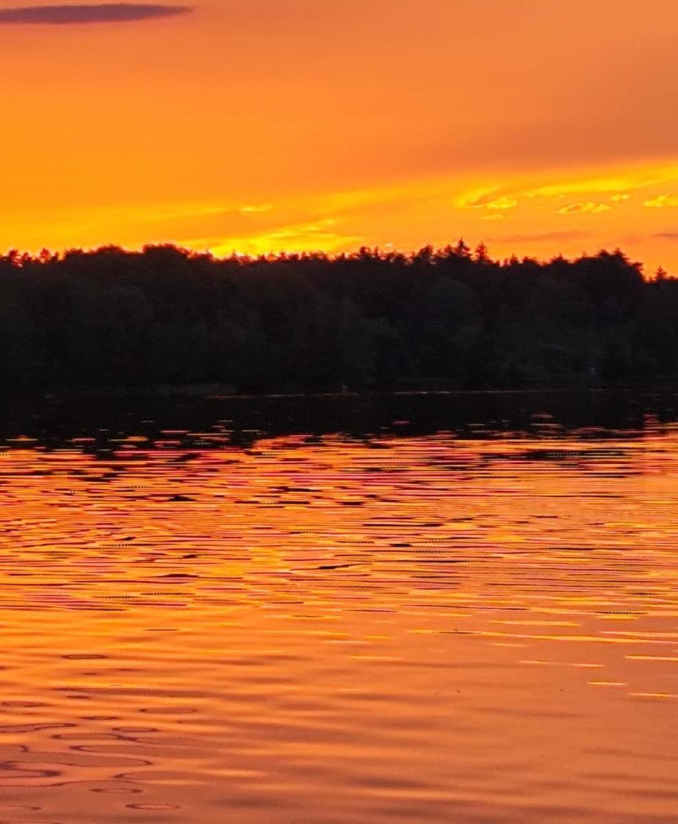 Bungalow Direkt Am See, Mit Eigenem Boot Roding Esterno foto